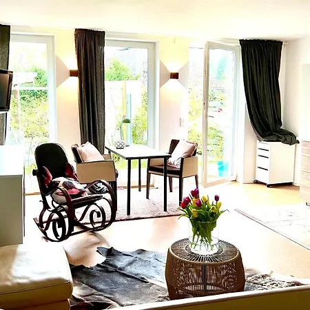 Stadtnah Und Ruhig アパート